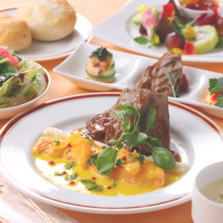 ご出産をされた方へお祝い膳をご用意